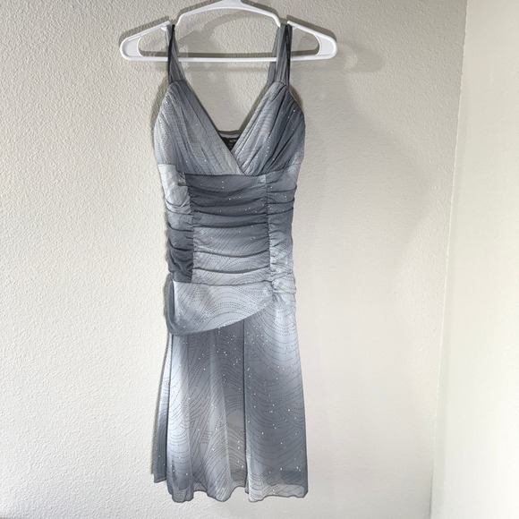 XOXO Dresses & Skirts - XOXO Y2K Grey Ombre Glitter Ruched Mesh Cocktail Dress Large RUNS SMALL HAS FLAW